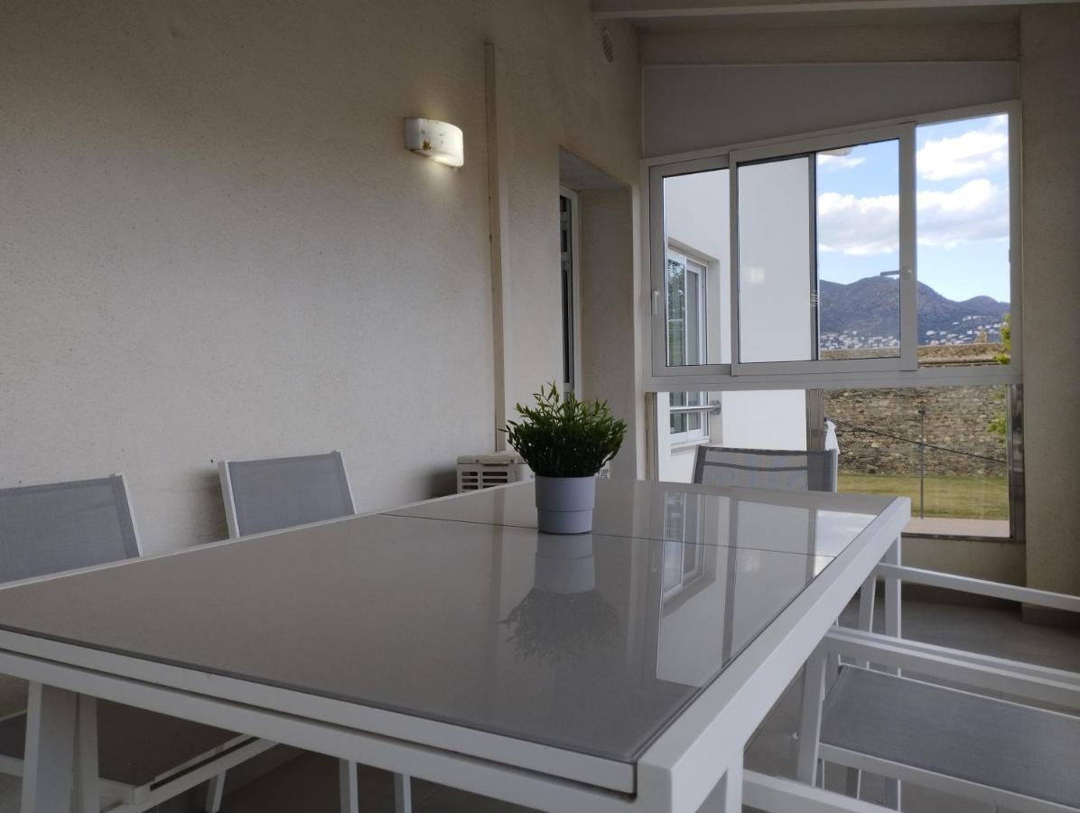 Apartamento Rodhes Playa 2-A5 Росес Екстериор снимка